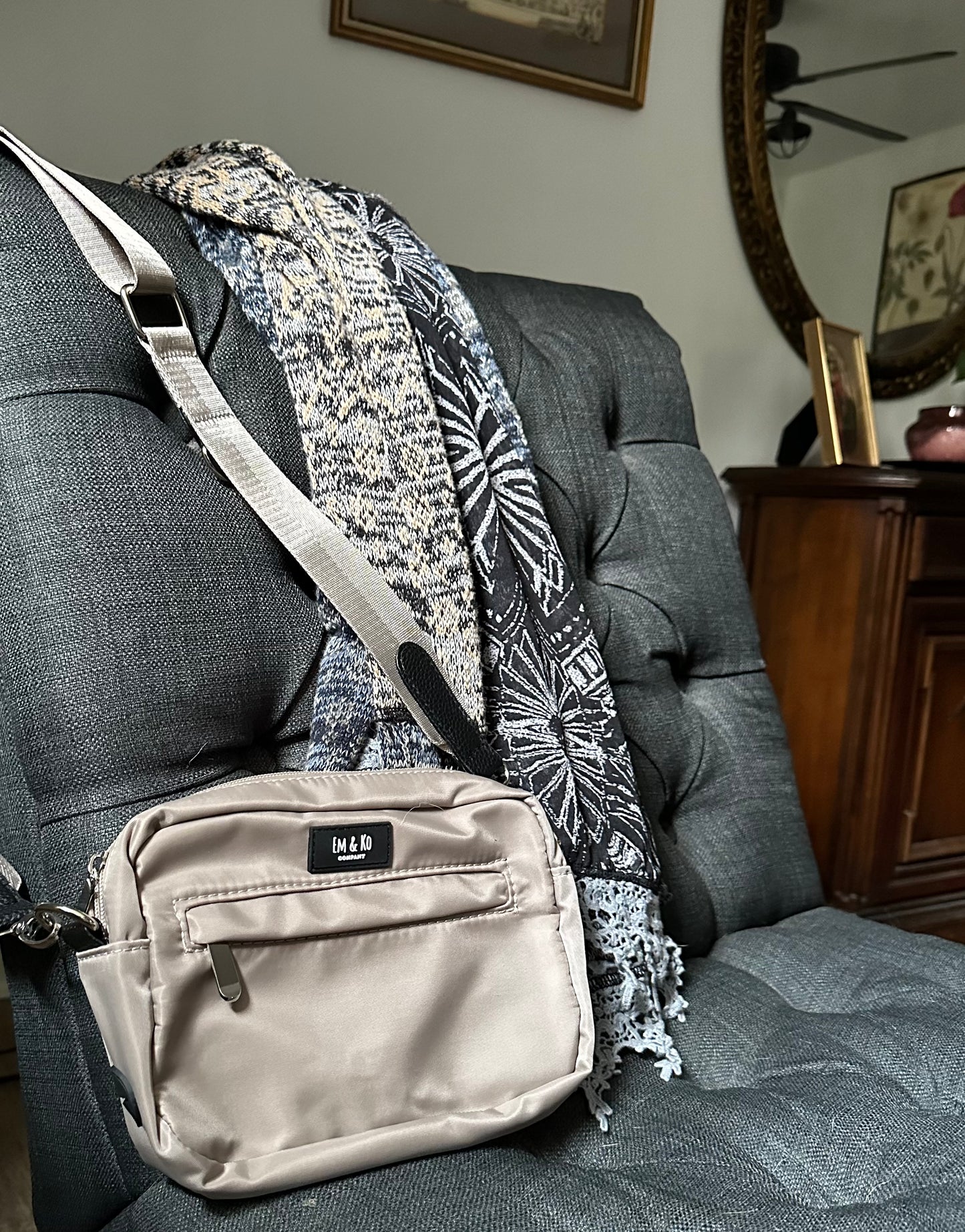 Champagne Pearl with Pouch